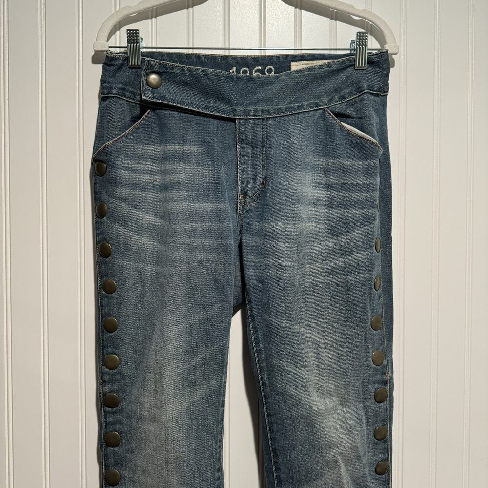 Vintage Y2K GAP Low Rise Jeans Studded Crossover Waist Size 8 - Picture 2 of 9
